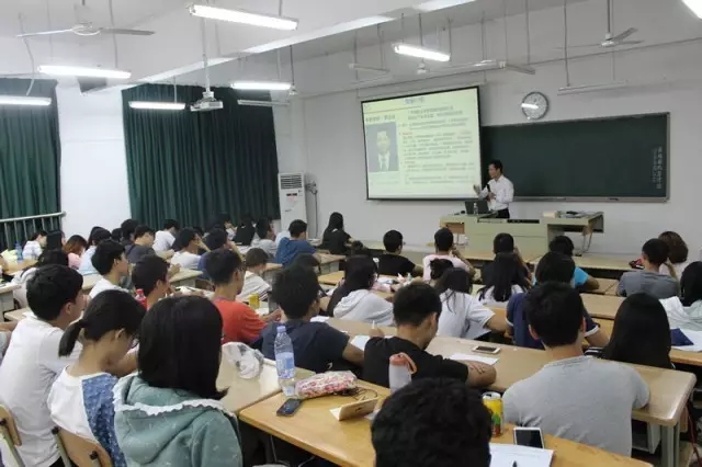 高勝走進(jìn)北京理工珠海學(xué)院，引領(lǐng)學(xué)子IE夢！