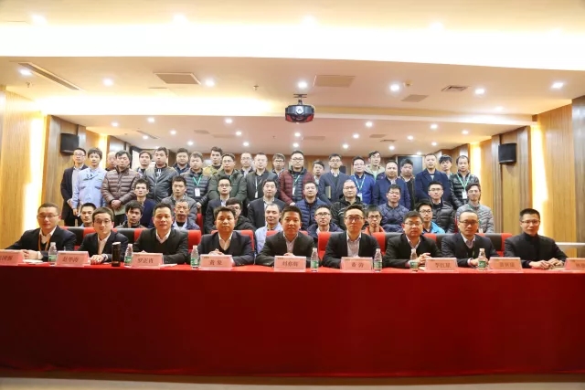志高第一階段總結(jié)大會順利召開，攜手高勝，共創(chuàng)輝煌！