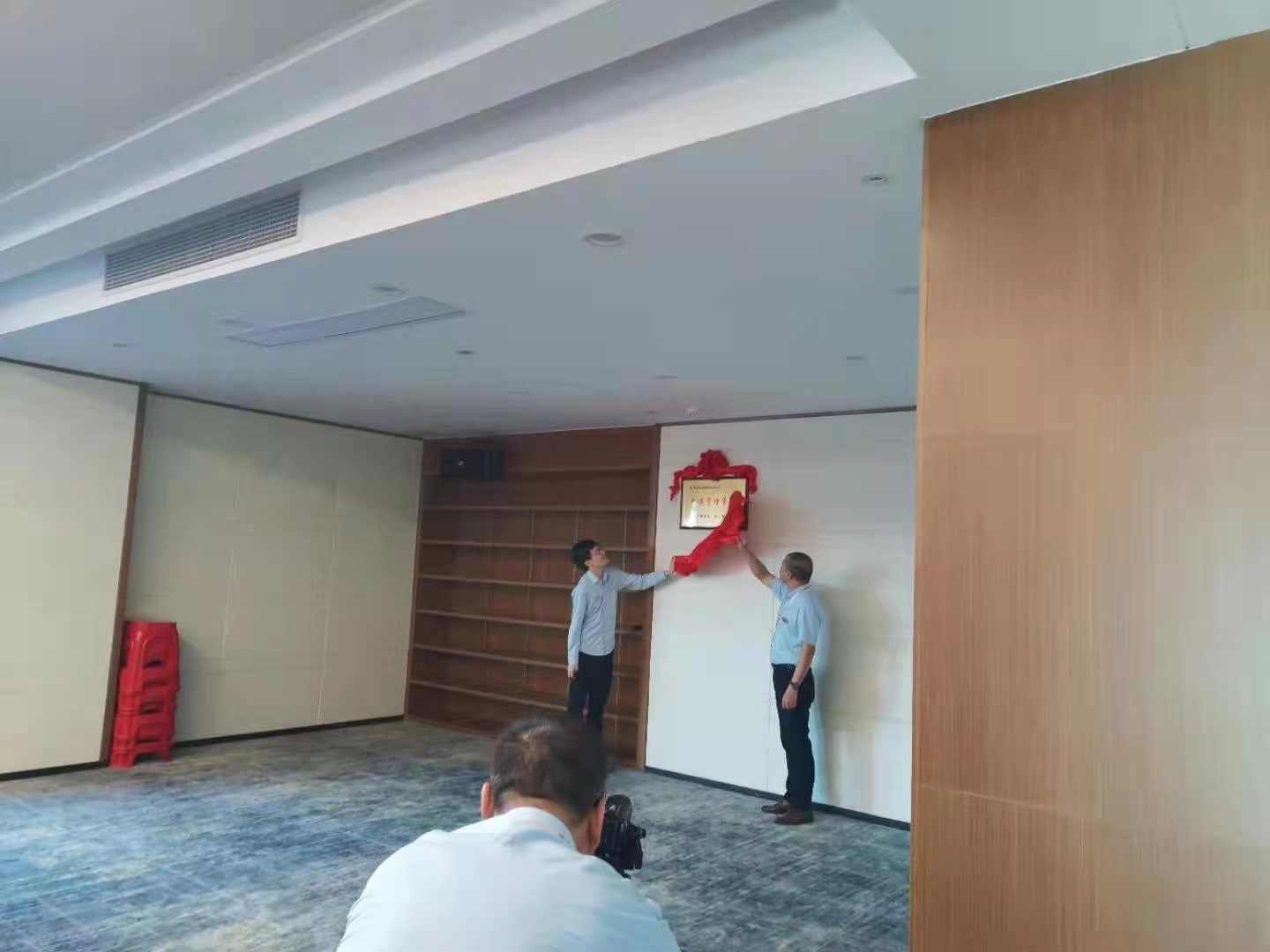 搭建學(xué)習(xí)型平臺(tái)，允迪薄膜管理學(xué)院正式成立！